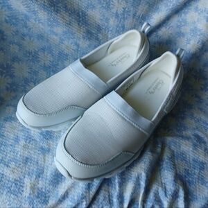 Tony Little Cheeks White Lightweight Walker Walk Slip on Shoe NEW